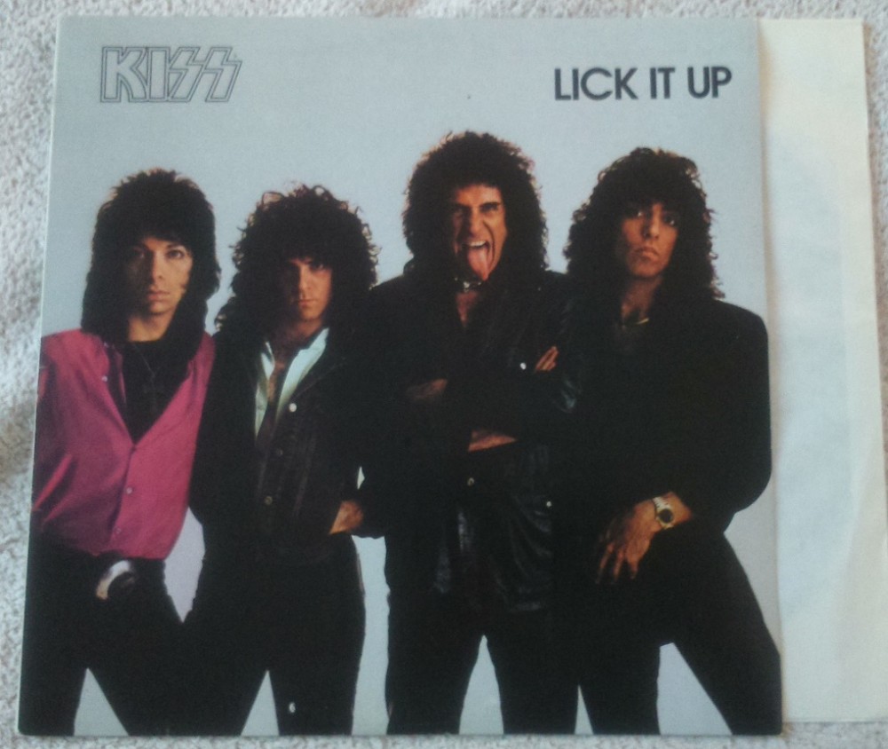 Kiss - Lick It Up Vinyl Photo | Metal Kingdom