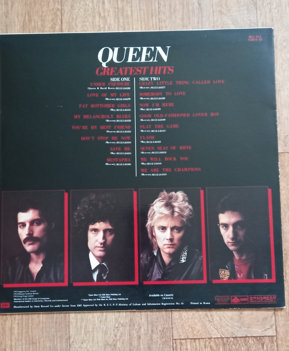 Queen - Greatest Hits Vinyl Photo