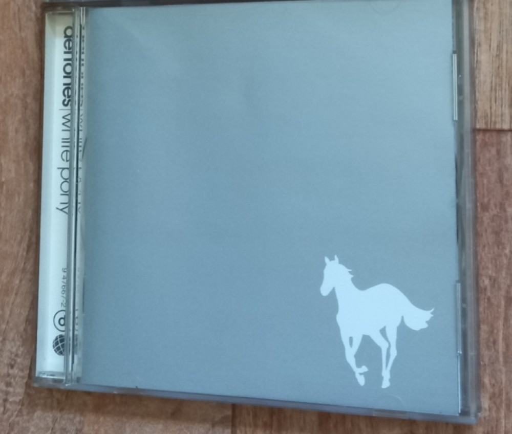 Deftones - White Pony CD Photo | Metal Kingdom
